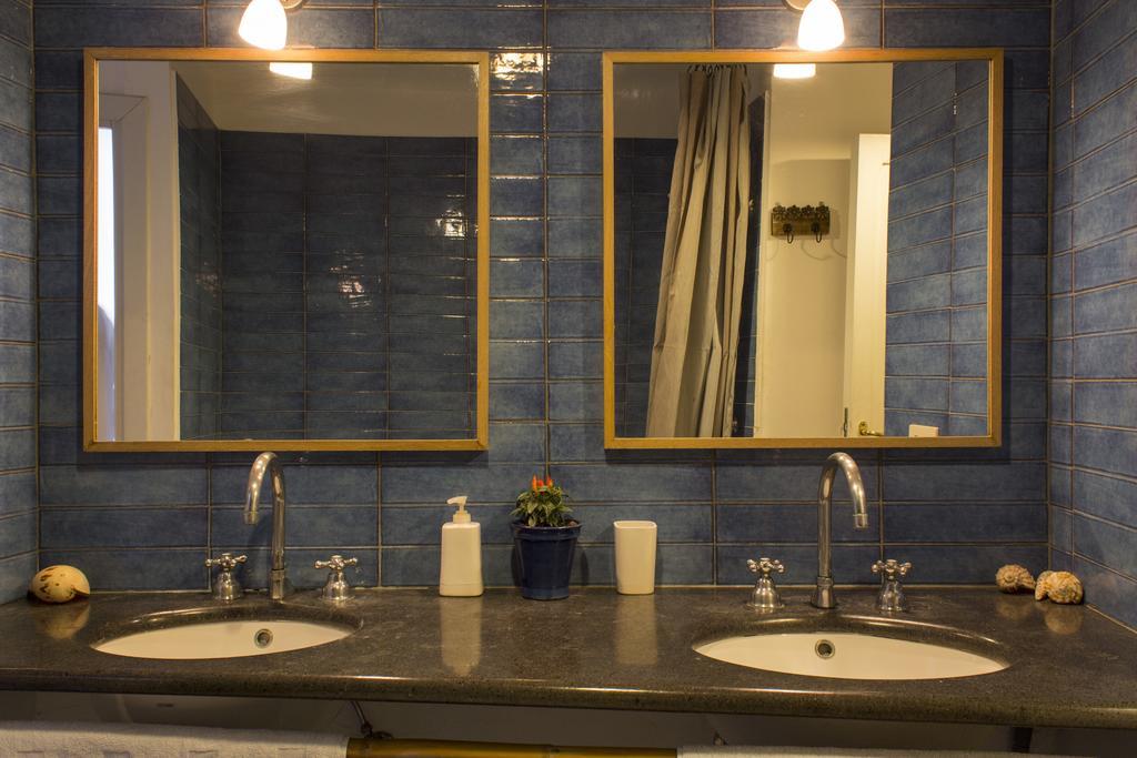 Dimora Dei Giganti Bed and Breakfast Νάπολη Δωμάτιο φωτογραφία